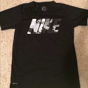 Nike shirt and shorts